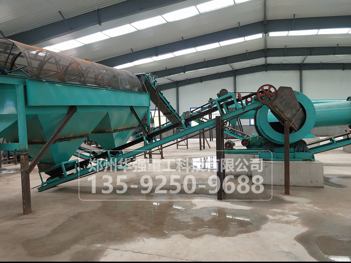 創(chuàng)新技術(shù)，助力雞糞發(fā)酵，打造優(yōu)質(zhì)有機(jī)肥